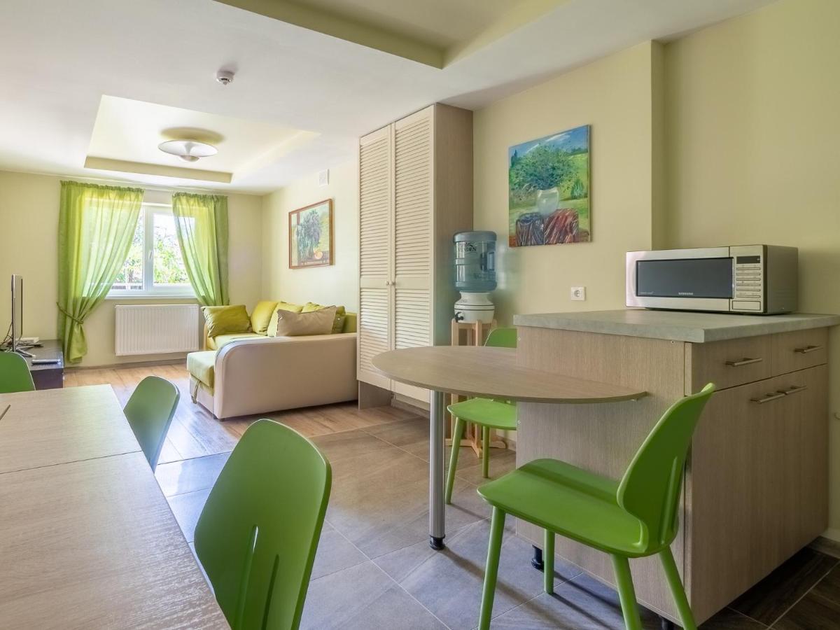 New!!!Townhouse Three Floors!!! Apartamento Jūrkalne Exterior foto
